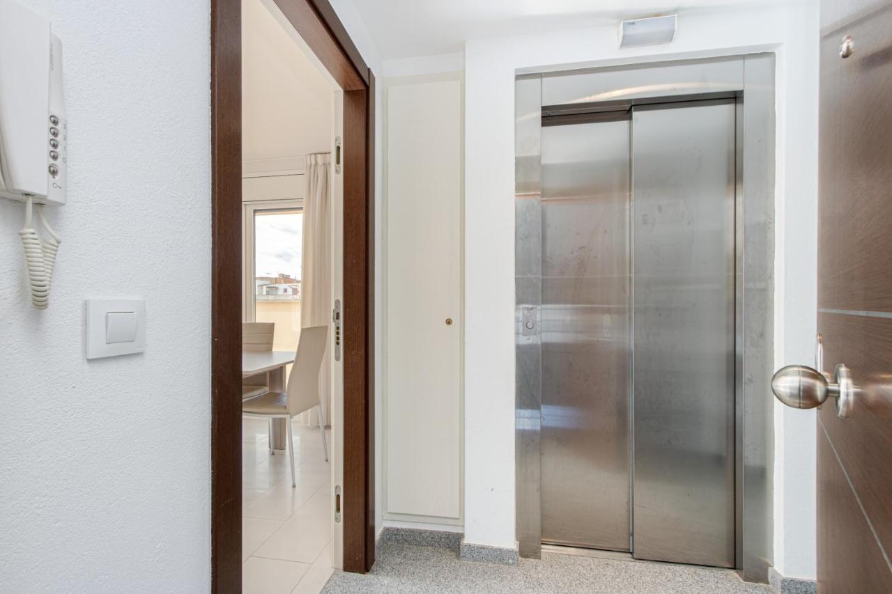 Apart-Rent Apartamento Francesc Macià Ático Roses Exterior foto